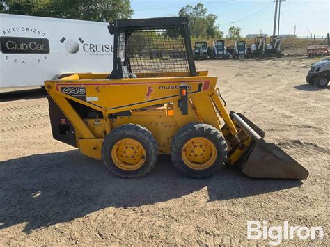 445 owatonna skid steer|440 mustang skid steer specifications.